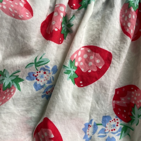 Matilda Jane, women’s small, strawberry summer tank top - Picture 2 of 4